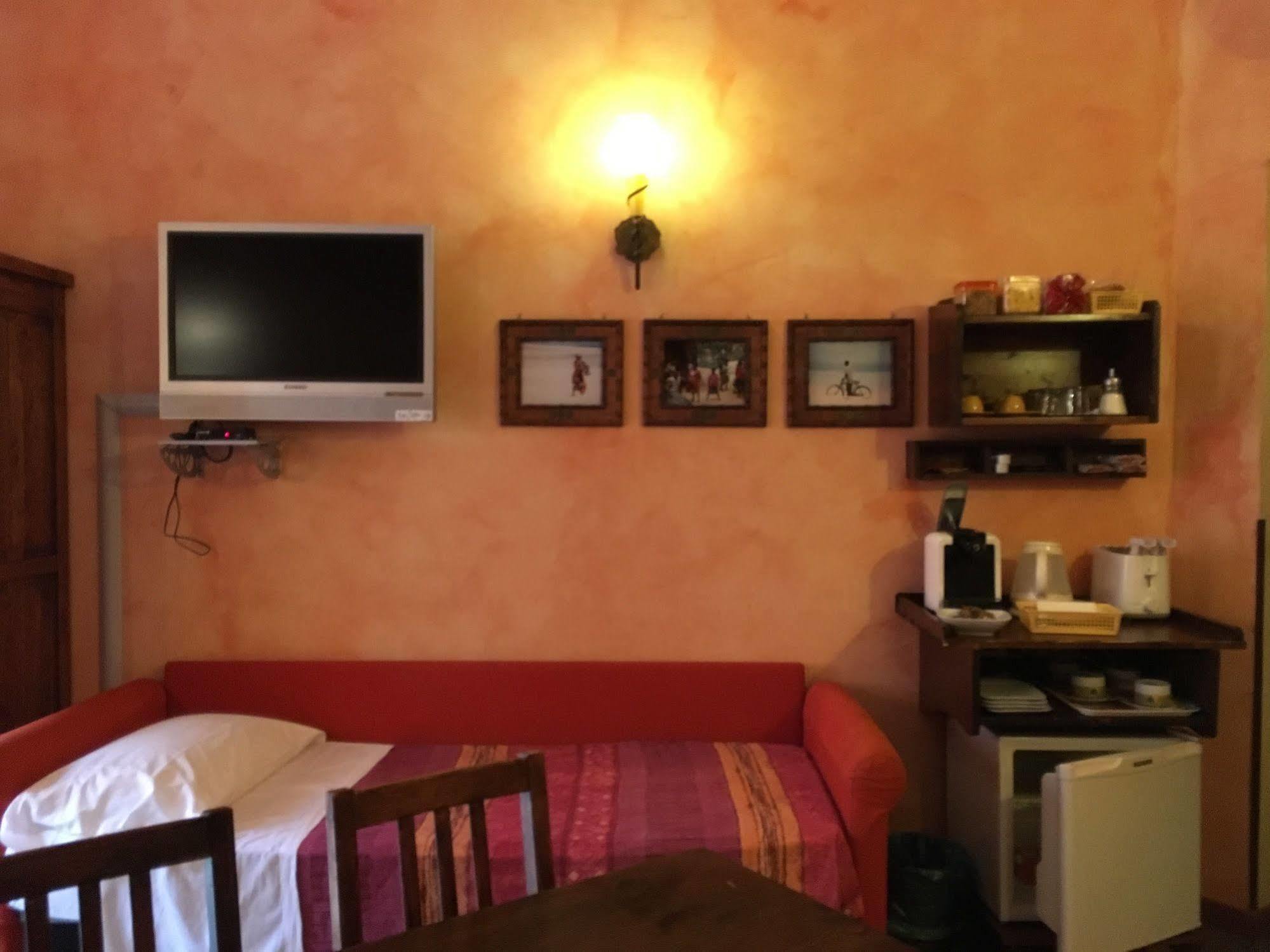 روما Momi Bed And Breakfast المظهر الخارجي الصورة