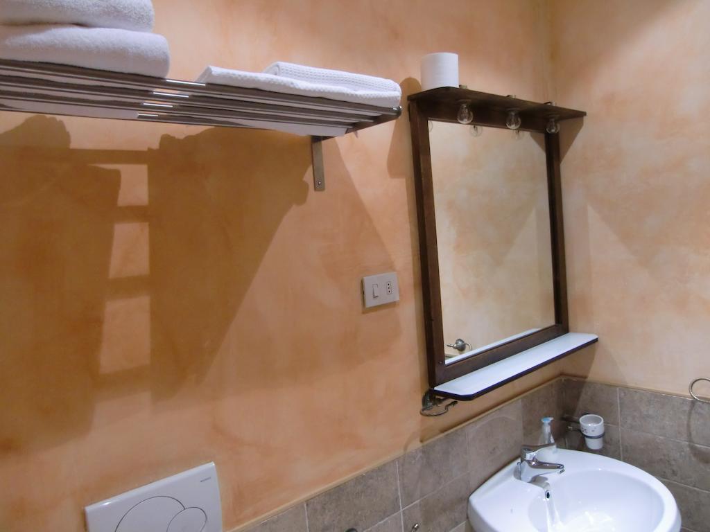 روما Momi Bed And Breakfast المظهر الخارجي الصورة